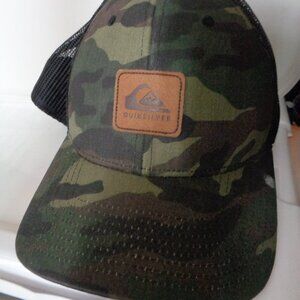 Quiksilver Camo Men's Trucker Baseball Cap Hat Embroidered Snap Back
